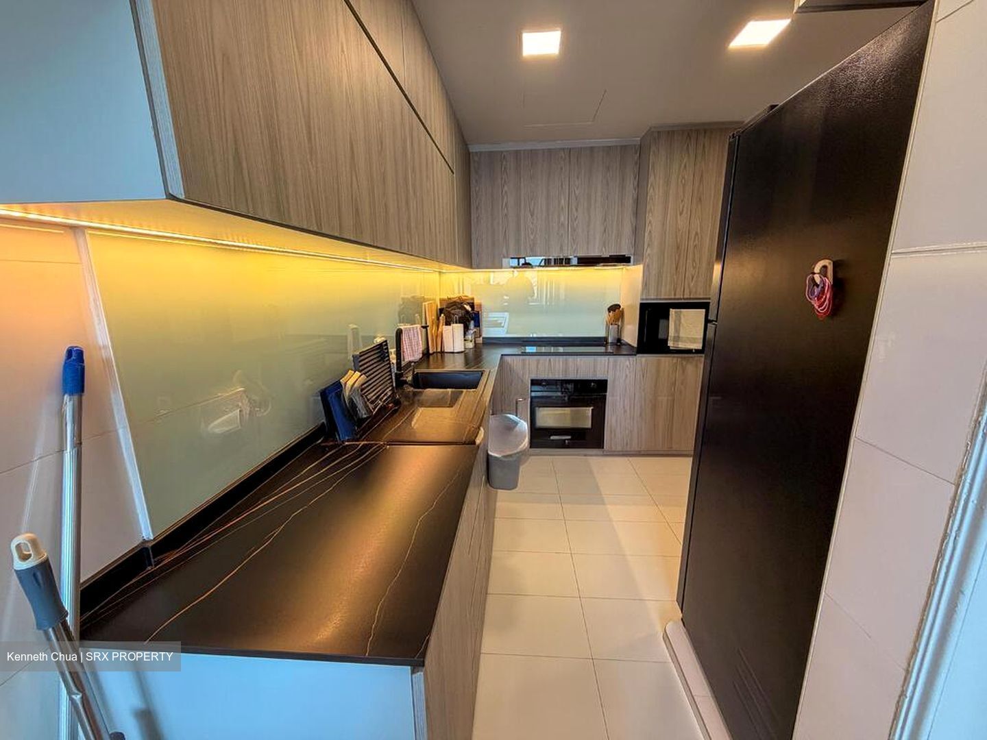 Eastwood Centre (D16), Apartment #597713511